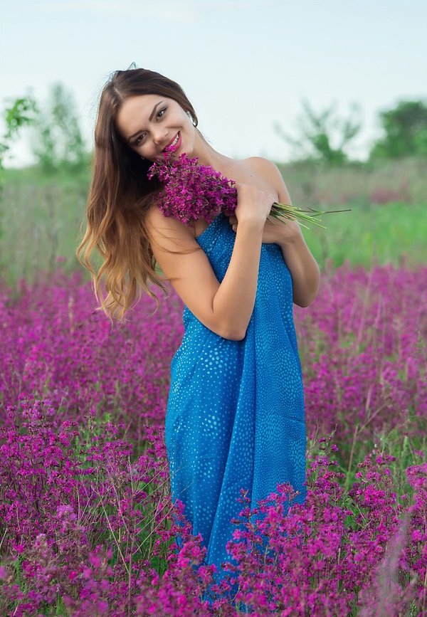 Фатима, 19